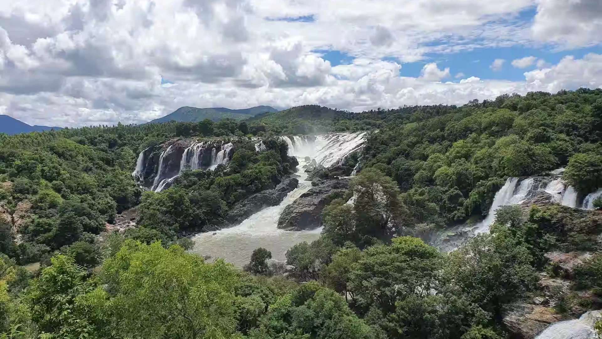 Shivanasamudra Falls, Mandya